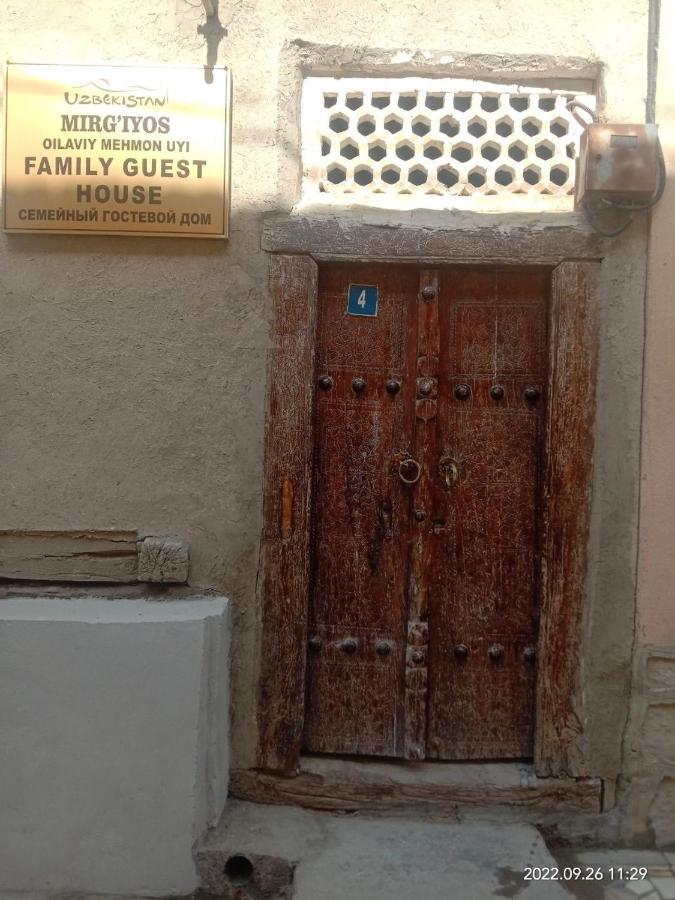 In Center Of Bukhara Family Guest House Mirg'Iyos Exterior foto