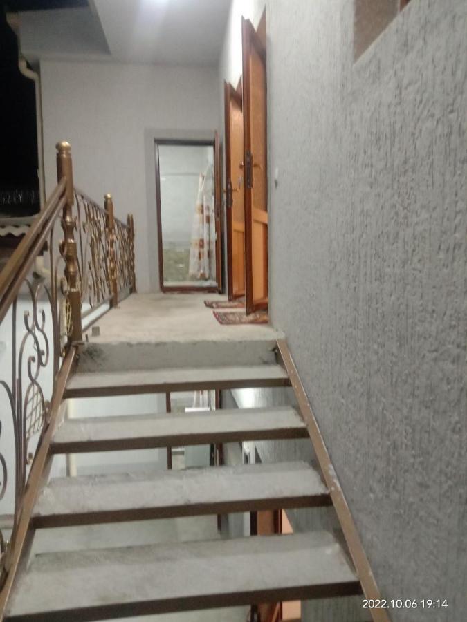 In Center Of Bukhara Family Guest House Mirg'Iyos Exterior foto